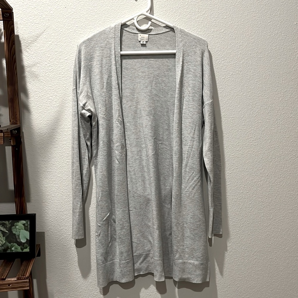 Lightweight Cardigan